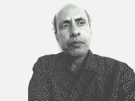 أين ينبع النهر ؟ (ظلالي في المساء تعانق أطياف تمبكتو وللقلب وجيب )